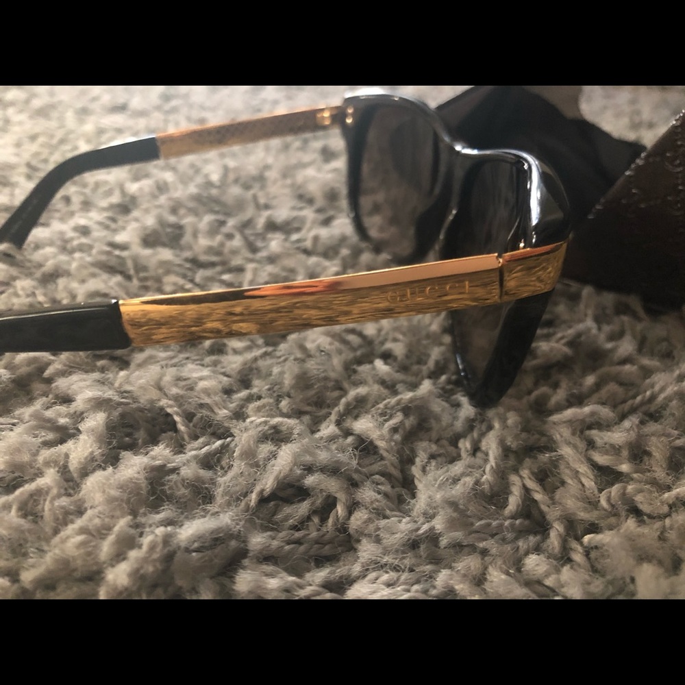 Gucci sunglasses